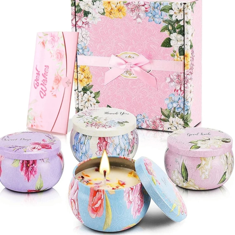Soy Candle Floral Sents Gift Box Set of 4 NWT